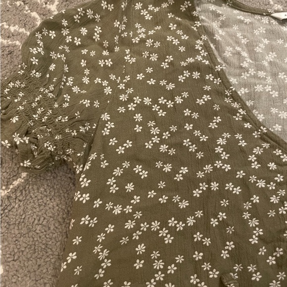 American Eagle cute tie front top - Picture 3 of 5